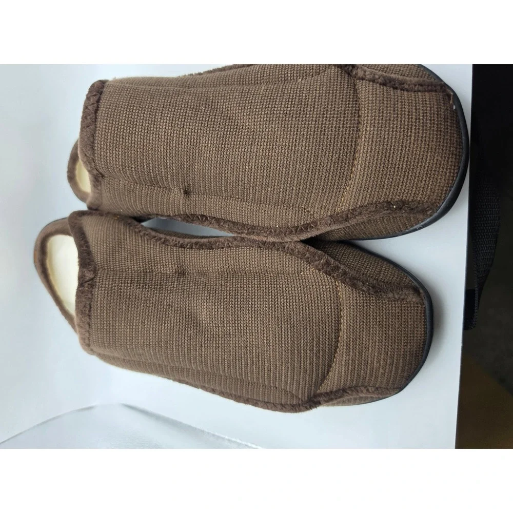 Brown Waffle Knit Adjustable Strap Slippers Mules Faux Fur Lined Size 43 10-10.5